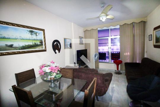 Apartamento à venda com 2 quartos, 56m² em Olaria, Rio de Janeiro