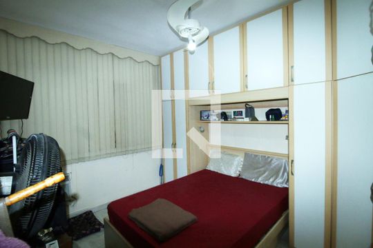 Quarto 1 de apartamento à venda com 2 quartos, 56m² em Olaria, Rio de Janeiro