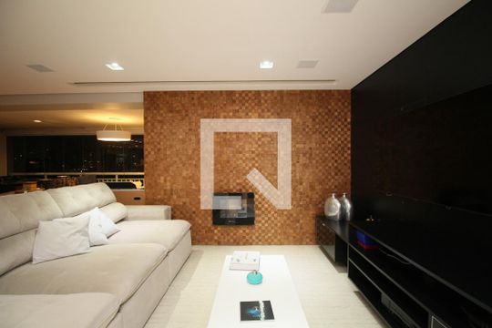 Apartamento à venda com 2 quartos, 141m² em Jardim Colombo, São Paulo