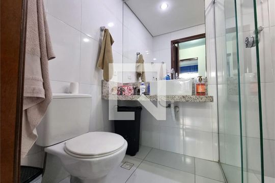 Casa à venda com 2 quartos, 177m² em Vila Anhanguera, São Paulo