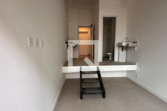 Kitnet/Studio à venda com 1 quarto, 21m² em Santo Amaro, São Paulo