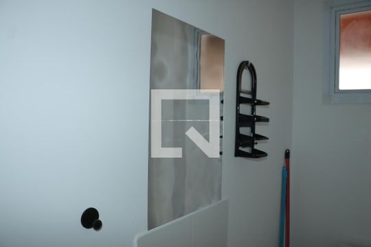 Casa de Condomínio para alugar com 2 quartos, 50m² em Água Espraiada (caucaia do Alto), Cotia