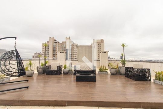 Terraço de apartamento para alugar com 1 quarto, 55m² em Guaíra, Curitiba