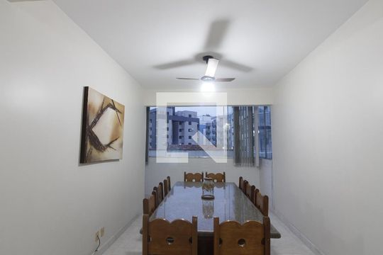 Apartamento para alugar com 4 quartos, 190m² em Algodoal, Cabo Frio