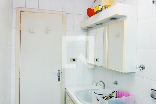 Banheiro do Quarto 1 de casa à venda com 2 quartos, 270m² em Jardim do Papai, Guarulhos