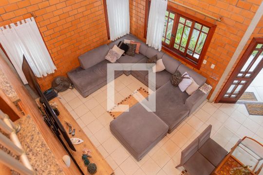 Sala de casa à venda com 3 quartos, 680m² em Jardim Primavera, São Paulo