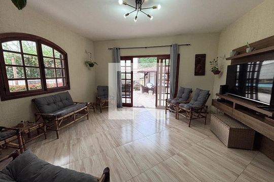 Sala 2 de casa de condomínio à venda com 6 quartos, 600m² em Vargem Pequena, Rio de Janeiro