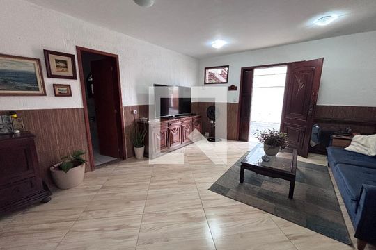 Sala 1 de casa de condomínio à venda com 6 quartos, 600m² em Vargem Pequena, Rio de Janeiro