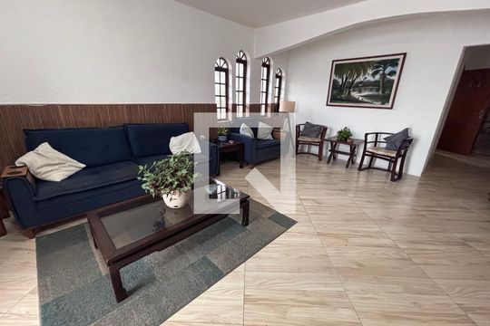 Sala 1 de casa de condomínio à venda com 6 quartos, 600m² em Vargem Pequena, Rio de Janeiro