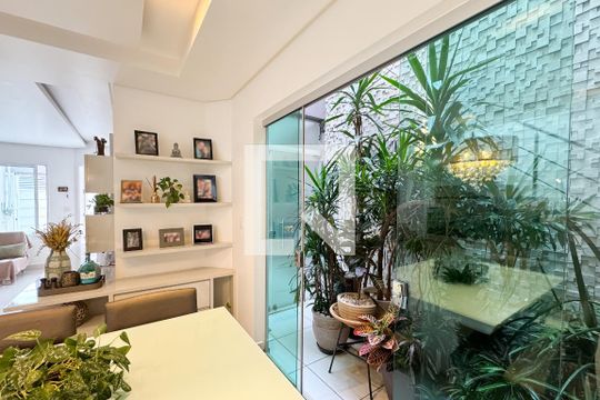 Sala de Jantar de casa à venda com 3 quartos, 200m² em Vila Jordanopolis, São Bernardo do Campo