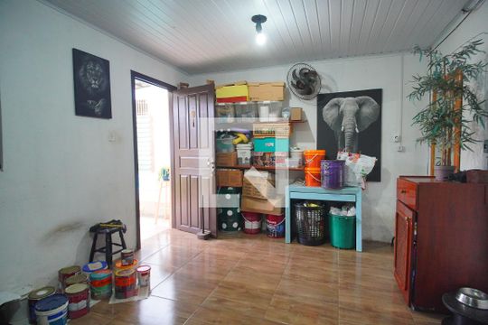 Suíte de casa à venda com 2 quartos, 80m² em Sapucaia do Sul, São Leopoldo