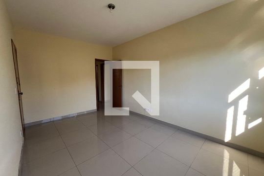 Sala de apartamento para alugar com 3 quartos, 120m² em Santa Luzia, Juiz de Fora