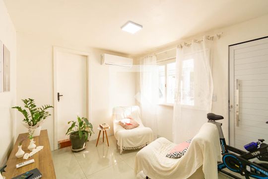 Casa para alugar com 3 quartos, 130m² em Harmonia, Canoas
