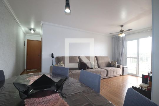 Sala de apartamento à venda com 3 quartos, 92m² em Parque Sao Vicente, Santo André