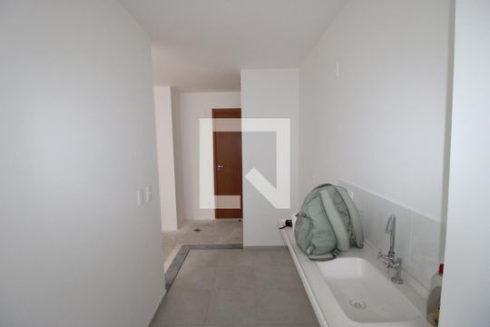 Sala / Cozinha de apartamento para alugar com 2 quartos, 45m² em Colônia (zona Leste), São Paulo