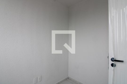 Quarto 1 de apartamento para alugar com 2 quartos, 32m² em Vila Silvia, São Paulo