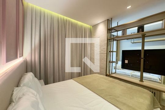 Quarto  de kitnet/studio para alugar com 1 quarto, 39m² em Macedo, Guarulhos