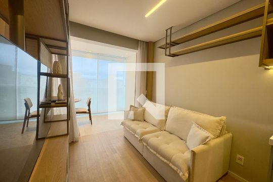 Sala de kitnet/studio para alugar com 1 quarto, 39m² em Macedo, Guarulhos