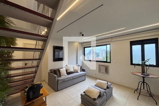 Sala de apartamento para alugar com 2 quartos, 100m² em Laranjeiras, Rio de Janeiro
