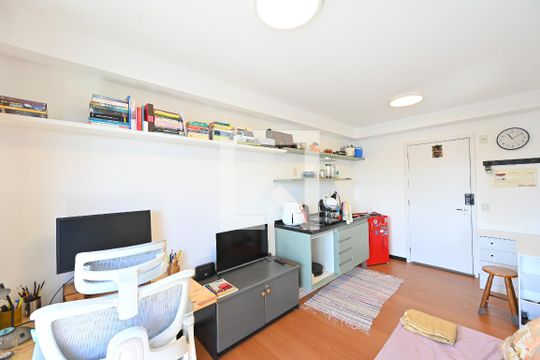Sala de apartamento à venda com 1 quarto, 33m² em Mirandópolis, São Paulo