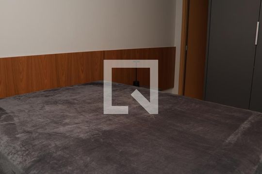 Suíte de apartamento para alugar com 1 quarto, 49m² em Setor Bueno, Goiânia