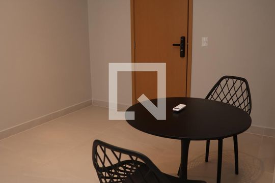 Apartamento para alugar com 1 quarto, 49m² em Setor Bueno, Goiânia