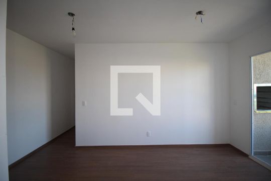Sala de apartamento para alugar com 2 quartos, 60m² em Jardim Itu, Porto Alegre