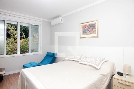 Quarto 1 de apartamento à venda com 3 quartos, 103m² em Centro Histórico, Porto Alegre