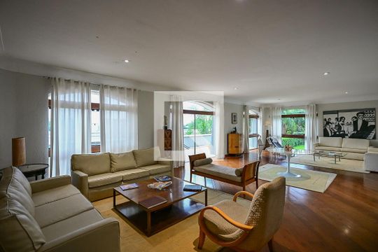 Sala de casa à venda com 4 quartos, 1406m² em Jardim Guedala, São Paulo