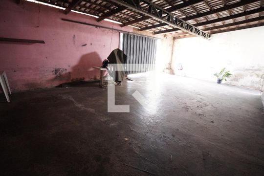 Casa à venda com 3 quartos, 300m² em Residenical Barrrovento , Goiânia
