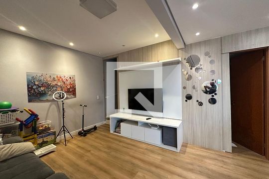 Sala de casa de condomínio para alugar com 3 quartos, 147m² em Chácara do Solar Iii, Santana de Parnaíba