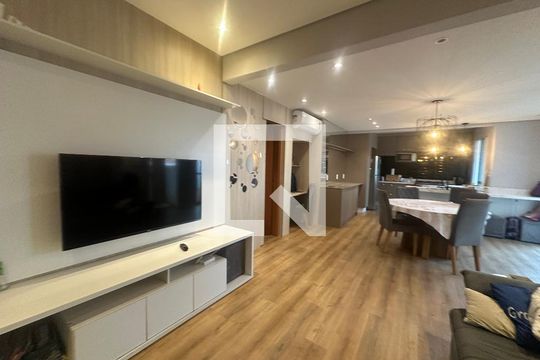 Sala de casa de condomínio para alugar com 3 quartos, 147m² em Chácara do Solar Iii, Santana de Parnaíba