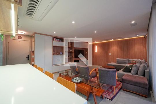 Sala de apartamento à venda com 3 quartos, 140m² em Vila Mariana, São Paulo