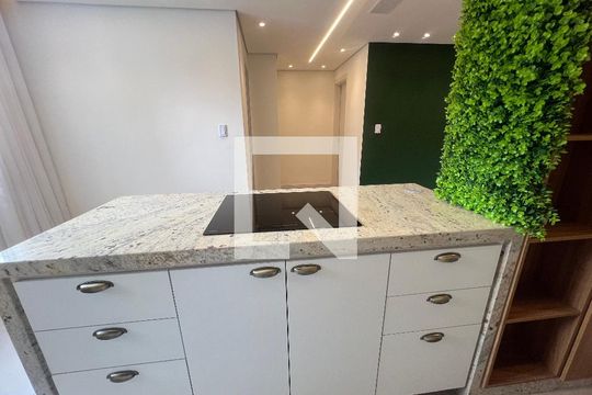 Apartamento para alugar com 2 quartos, 81m² em Teixeiras, Juiz de Fora