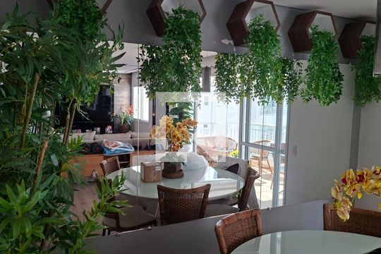 Sala de apartamento para alugar com 2 quartos, 107m² em Vila Lusitania, São Bernardo do Campo