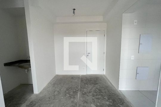 Sala de apartamento para alugar com 1 quarto, 45m² em Vila Sonia, São Paulo