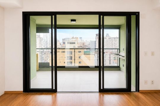 Varanda de kitnet/studio para alugar com 1 quarto, 36m² em Bela Vista, São Paulo