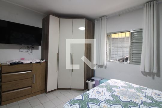 Quarto 2 casa 1 de casa à venda com 4 quartos, 161m² em Vila Araguaia, São Paulo