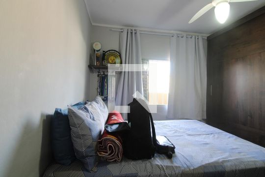Quarto 1 casa 1 de casa à venda com 4 quartos, 161m² em Vila Araguaia, São Paulo