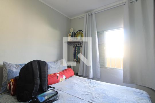 Quarto 1 casa 1 de casa à venda com 4 quartos, 161m² em Vila Araguaia, São Paulo
