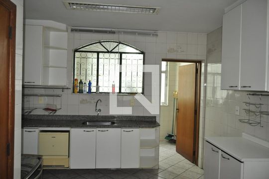 Casa à venda com 4 quartos, 146m² em Engenho de Dentro, Rio de Janeiro