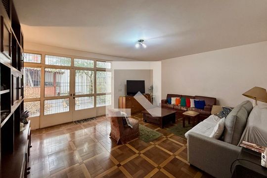 Sala  de casa à venda com 4 quartos, 267m² em Jardim das Acacias, São Paulo