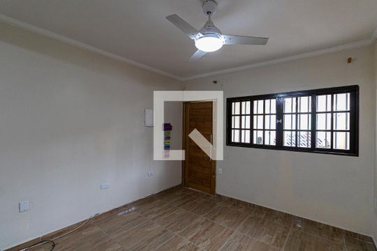 Sala de casa para alugar com 3 quartos, 126m² em Vila Silvia, São Paulo