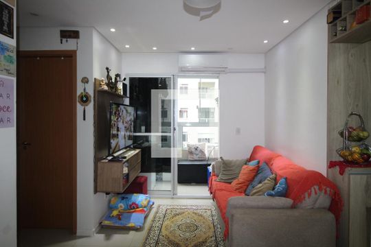 Sala de apartamento à venda com 2 quartos, 48m² em Morro Santana, Porto Alegre