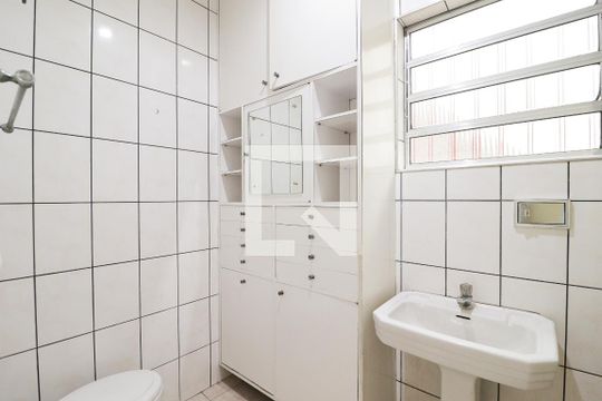 Banheiro de casa para alugar com 1 quarto, 115m² em Santana, São Paulo
