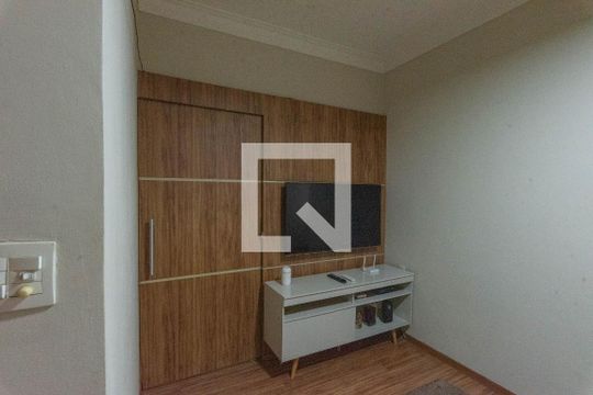 Sala de casa à venda com 3 quartos, 160m² em Parque Residencial Vila União, Campinas