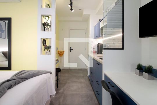 Sala /Quarto de kitnet/studio à venda com 1 quarto, 24m² em Tatuapé, São Paulo