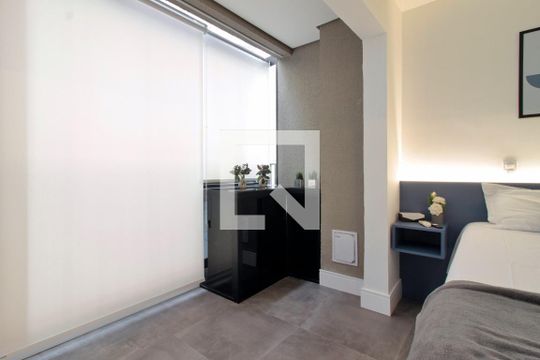 Sala /Quarto de kitnet/studio à venda com 1 quarto, 24m² em Tatuapé, São Paulo