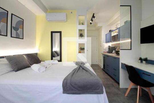 Sala /Quarto de kitnet/studio à venda com 1 quarto, 24m² em Tatuapé, São Paulo
