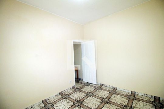 Quarto de apartamento para alugar com 1 quarto, 45m² em Vigário Geral, Rio de Janeiro